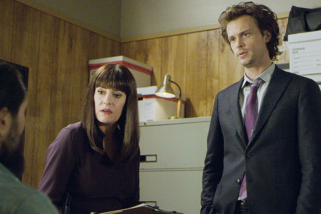 Emily Prentiss (Paget Brewster, l.); Dr. Spencer Reid (Matthew Gray Gubler, r.) - Bildquelle: ABC Studios