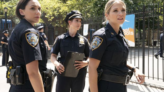 Blue Bloods - Blue Bloods - Staffel 10 Episode 3: Hinter Dem Lächeln