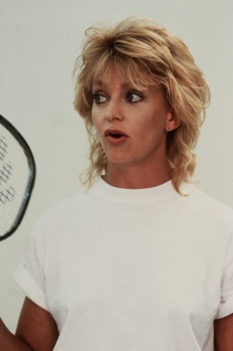 Noch ahnt Molly McGrath (Goldie Hawn) nicht, wie hart ihr Job als Football-Trainerin wirklich werden wird ... - Bildquelle: Warner Bros.