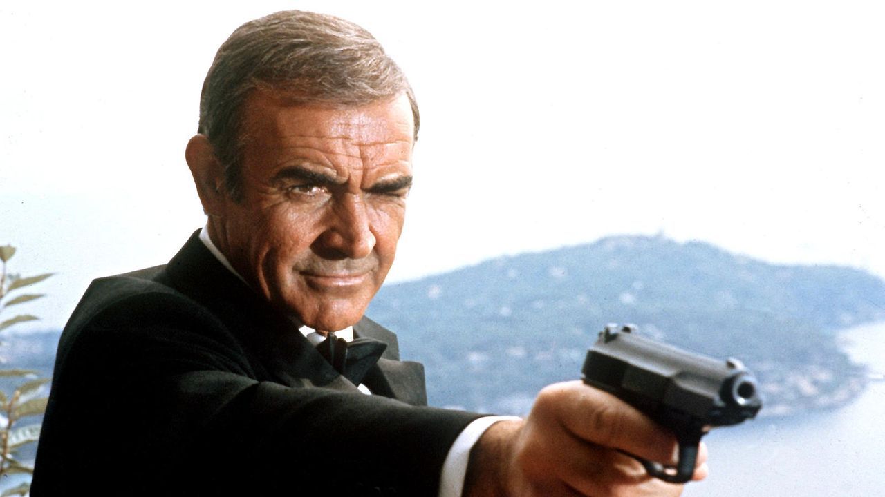 Sean Connery in "James Bond" - Bildquelle: dpa