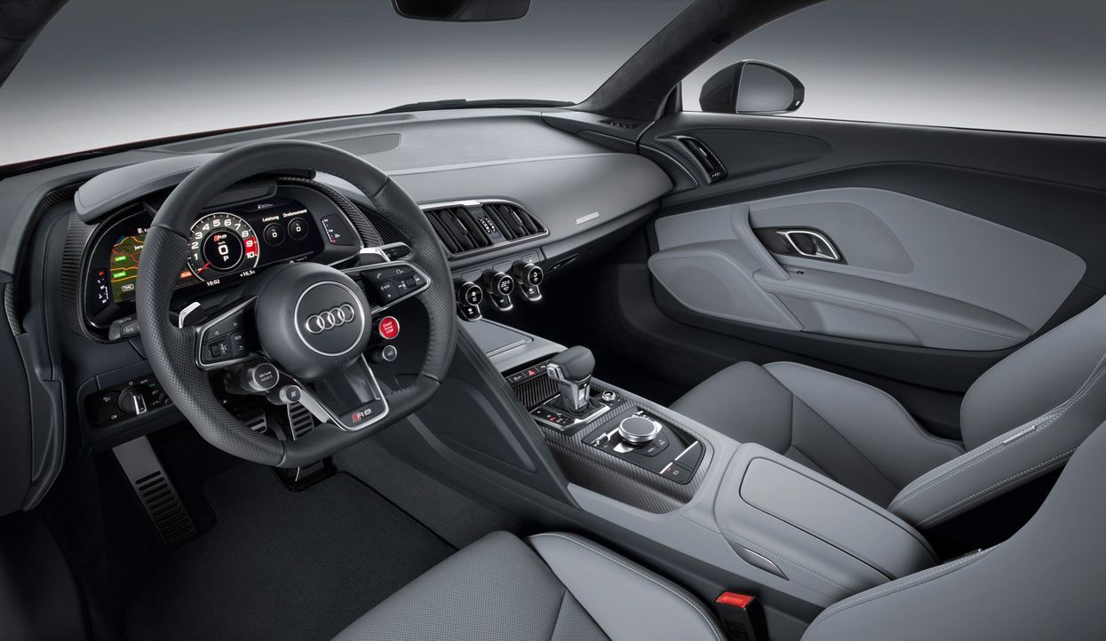 Audi R8 V10 (8)