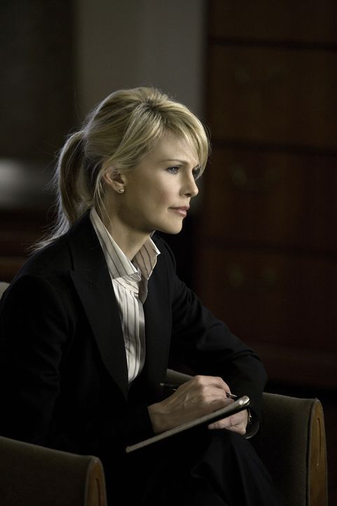Ein neuer verzwickter Fall wartet Lilly (Kathryn Morris) und ihr Team ... - Bildquelle: Warner Bros. Television