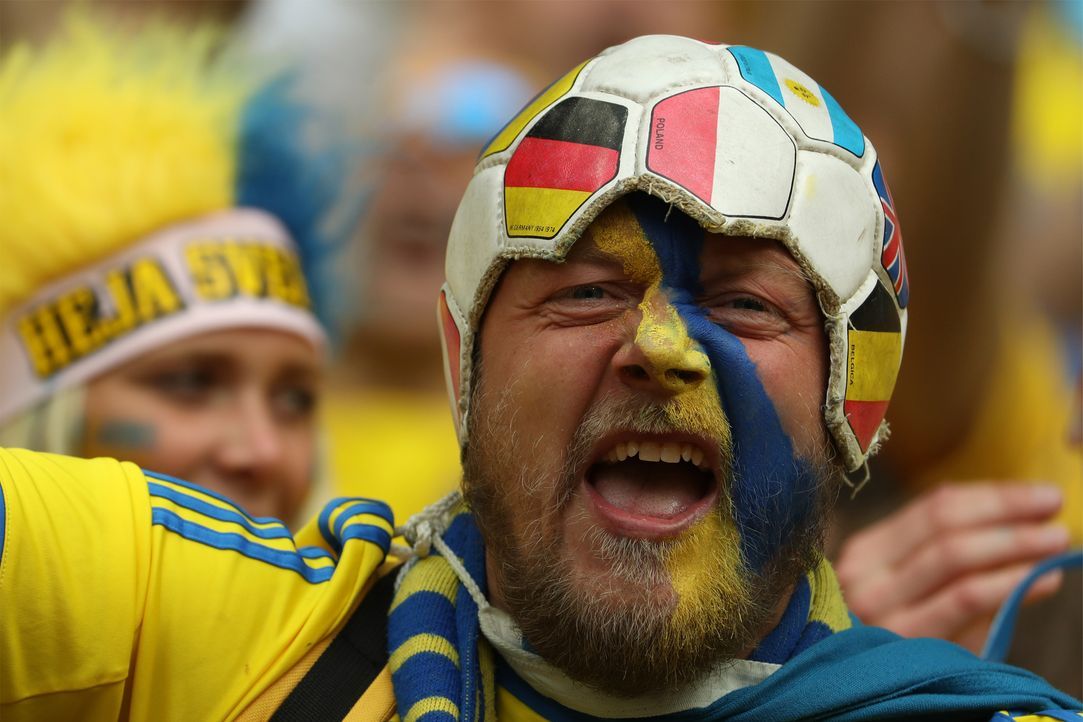 Sweden_fan_ball_hat_KENZO TRIBOUILLARD_AFP - Bildquelle: AFP / KENZO TRIBOUILLARD