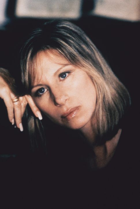 Eine Patientin von Psychotherapeutin Susan Lowenstein (Barbara Streisand) hat einen zweiten Selbstmordversuch unternommen - was ist der Grund für i... - Bildquelle: Columbia Pictures