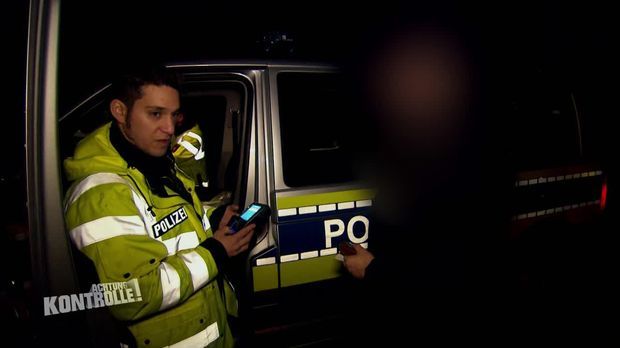 Achtung Kontrolle - Achtung Kontrolle! - Thema U.a.: Sicherheit Auf Der Autobahn - Polizei Sittensen