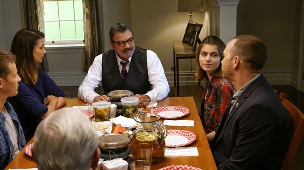 Blue Bloods - Blue Bloods - Staffel 8 Episode 1: Die Zeit Mit Linda