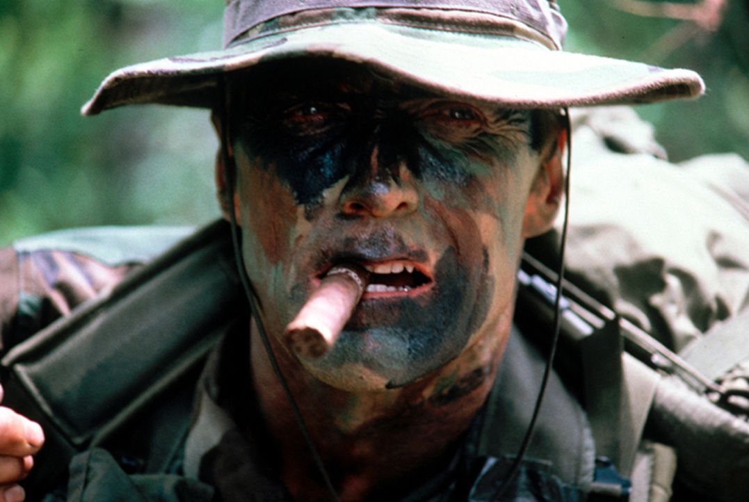 Gunnery Sergent Thomas Highway (Clint Eastwood) - Bildquelle: 1986 Warner Bros. Pictures. Tous droits réservés.