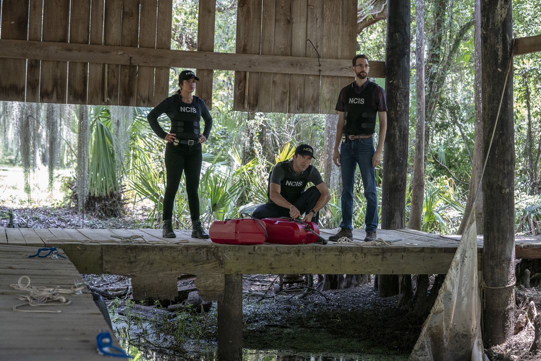 (v.l.n.r.) Tammy Gregorio (Vanessa Ferlito); Christopher LaSalle (Lucas Black); Sebastian Lund (Rob Kerkovich) - Bildquelle: Skip Bolen 2018 CBS Broadcasting, Inc. All Rights Reserved. / Skip Bolen