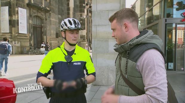 Achtung Kontrolle - Achtung Kontrolle! - Thema U.a: Fahrradpolizei Dresden - Stehen Bleiben!