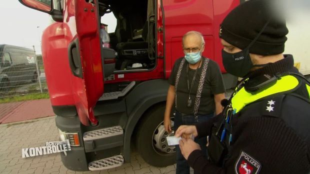 Achtung Kontrolle - Achtung Kontrolle! - Thema U.a.: Keine Gültigen Papiere - Lkw Kontrolle Polizei Rotenburg