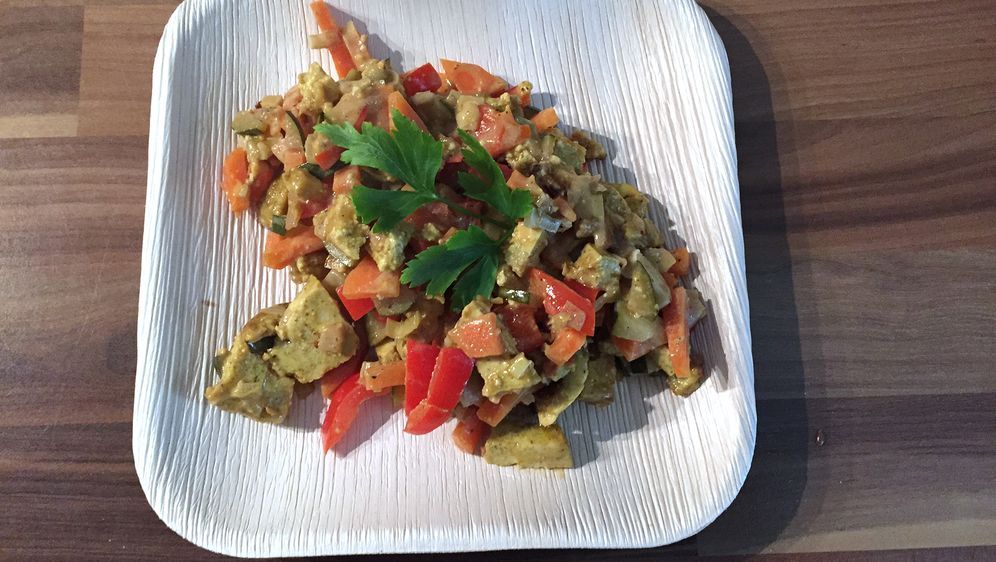 Gemüsepfanne mit Curry-Mango-Tofu | Kathys Küche | So sieht&amp;#39;s aus