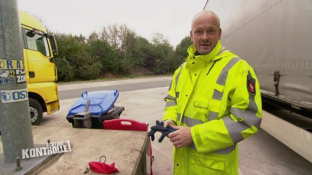 Achtung Kontrolle - Achtung Kontrolle! - Thema U.a.: Gefahr Durch Kaputte Bremsen - Lkw Kontrolle Osnabrück