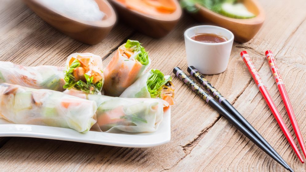 Vietnamesische Sommerrollen mit Nuoc Cham