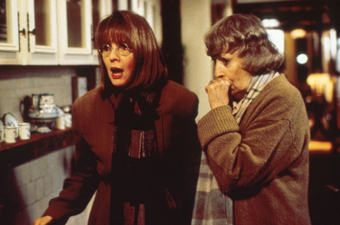 Brenda, Elise und Annie (Diane Keaton, l.)  beschließen, ihre treulosen Männer gesellschaftlich zu vernichten. Und dabei bekommen sie tatkräftige... - Bildquelle: Paramount Pictures