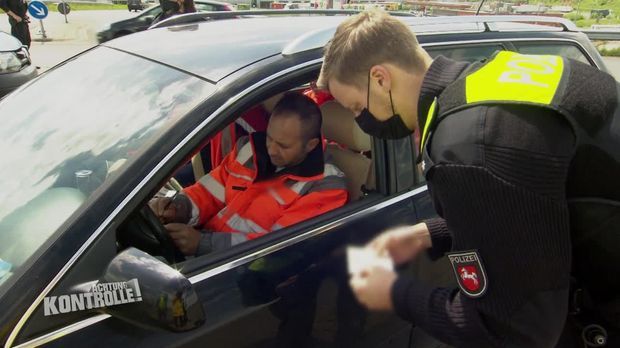 Achtung Kontrolle - Achtung Kontrolle! - Thema U.a.: Verdacht Auf Alkohol Und Drogen - Polizeikontrolle Elsdorf