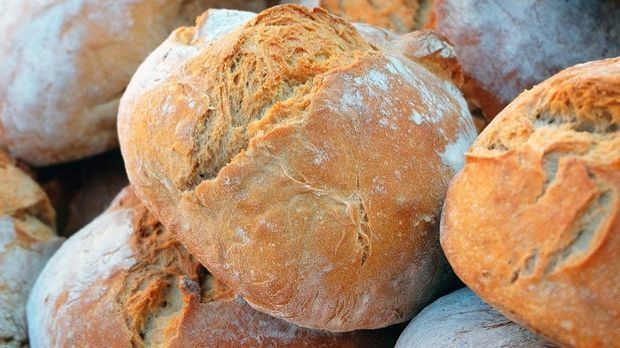 frisch gebackenes und selbstgemachtes Brot