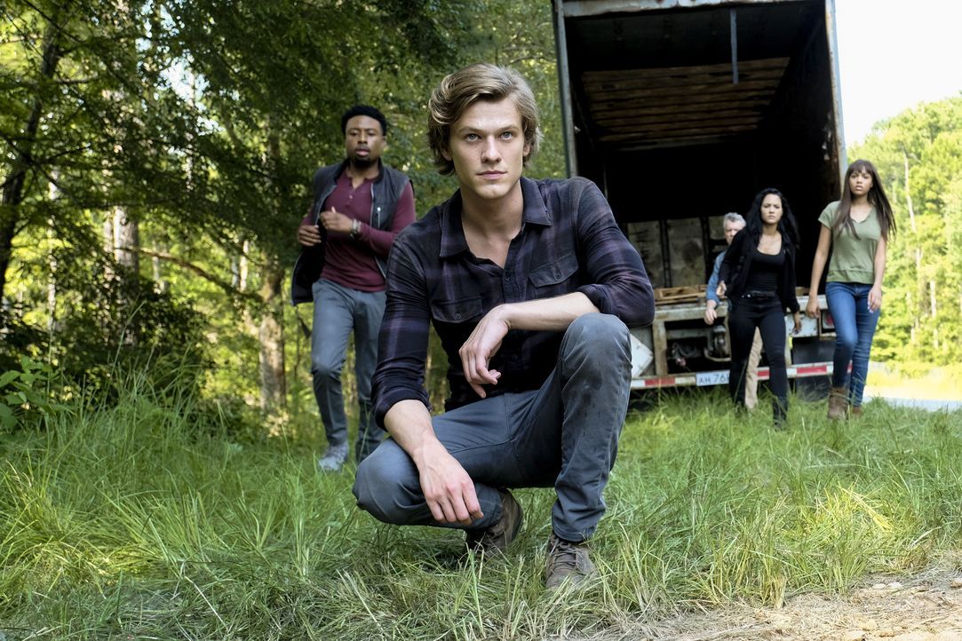 MacGyver (Lucas Till) - Bildquelle: Guy D'Alema 2018 CBS Broadcasting, Inc. All Rights Reserved. / Guy D'Alema