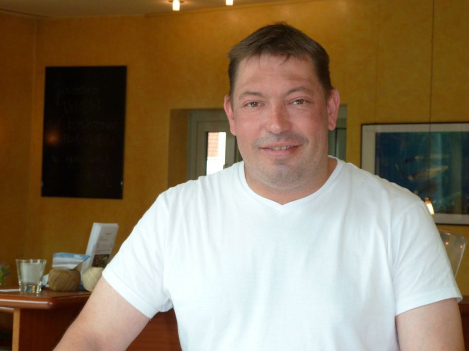 Hofft auf die Hilfe von Frank Rosin: Ralf Stelljes ... - Bildquelle: kabel eins