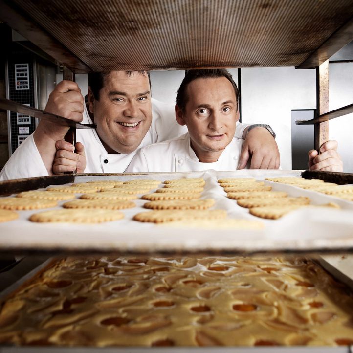 Das Team ist unschlagbar - maximale Fachkompetenz trifft auf Kreativität und Unterhaltungswert: Die Torten-Tuner Frank Steidl (r.) und Thomas Horn... - Bildquelle: kabel eins