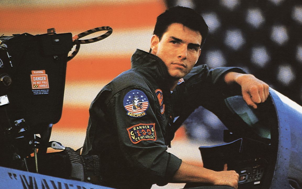 Auf der Eliteschule "Top Gun" lernt Maverick (Tom Cruise), seinen Ehrgeiz und sein übertriebenes Draufgängertum zu zügeln ... - Bildquelle: PARAMOUNT PICTURES CORPORATION