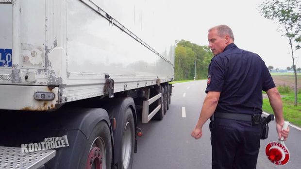 Achtung Kontrolle - Achtung Kontrolle! - Thema U.a: überladener Lkw Wird Heftig Bestraft