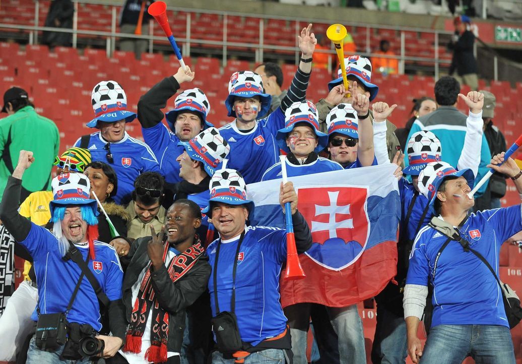 Fußball-Fan-Slowakei-100624-AFP - Bildquelle: AFP