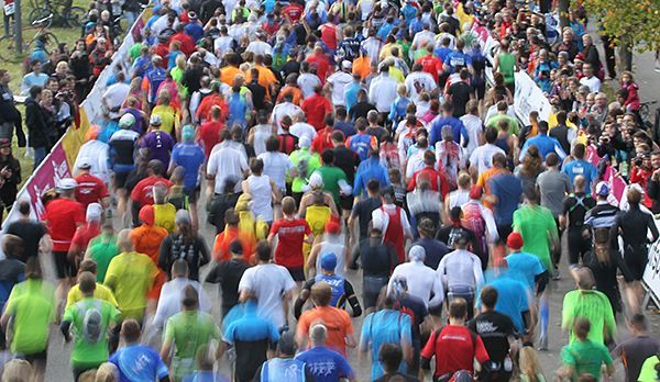 Teilnehmer beim Marathon in München - Bildquelle: runabout MÜNCHEN MARATHON