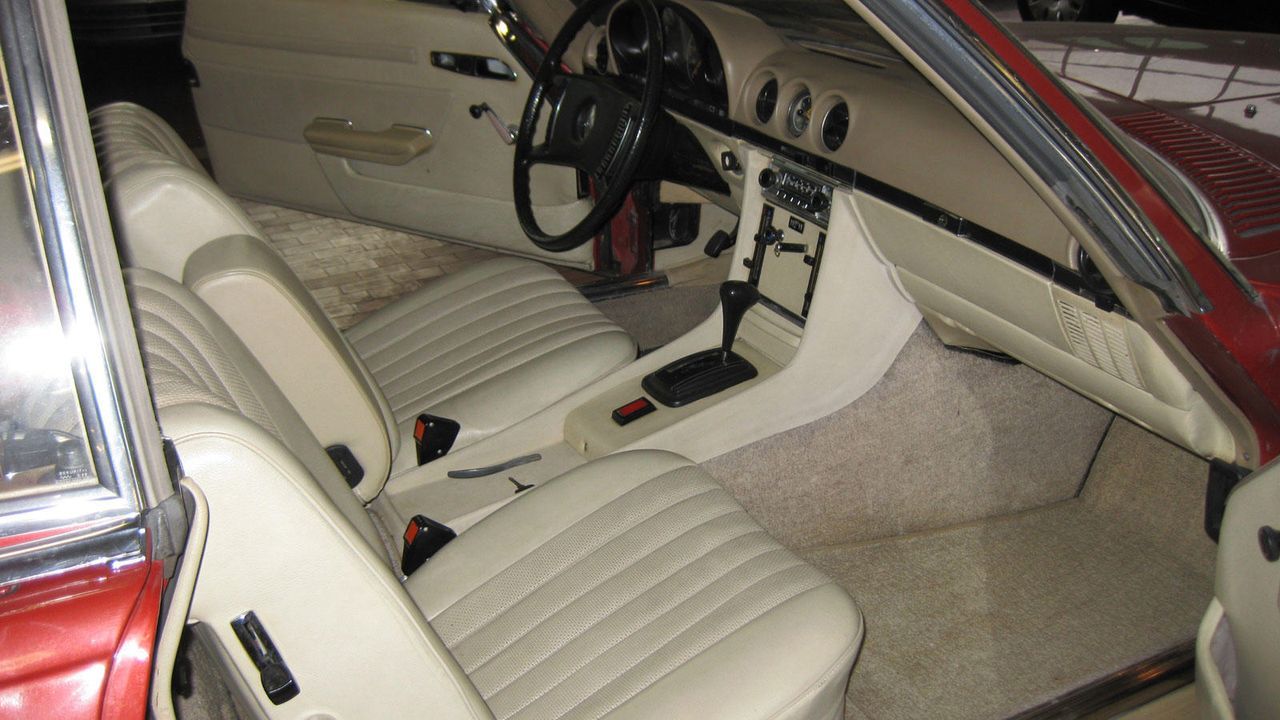 1973-er Mercedes 350 SL, 3,5 Liter V8 mit 200 PS