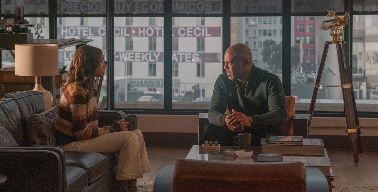 May Grant (Corinne Massiah, l.); Michael Grant (Rockmond Dunbar, r.) - Bildquelle: Jack Zeman © 2021 Fox Media LLC / Jack Zeman
