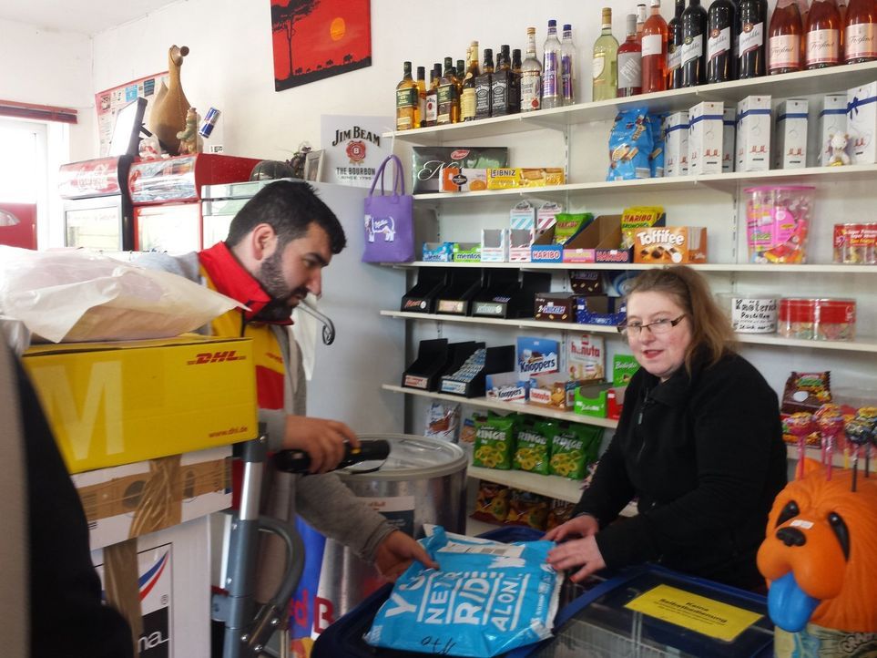 Hasan (l.); Birgit (r.) - Bildquelle: kabel eins