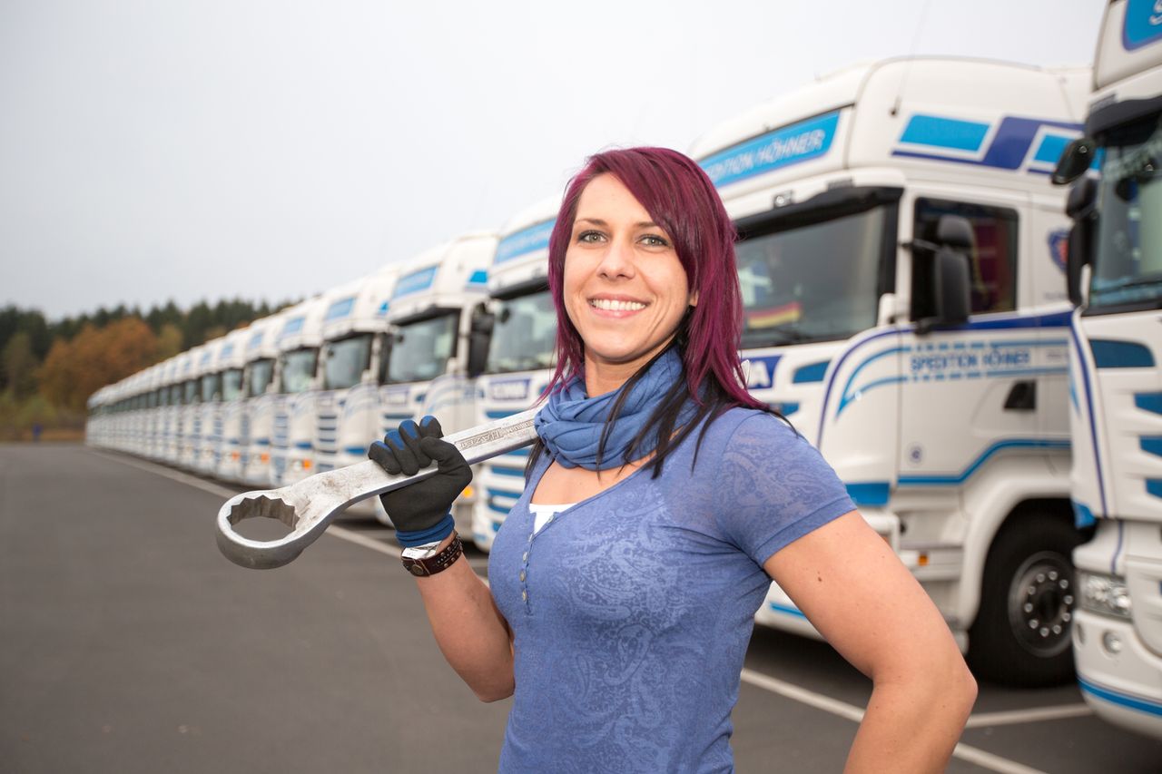 Trucker Babes Trucker Babes Die Schonsten Bilder Kabeleins