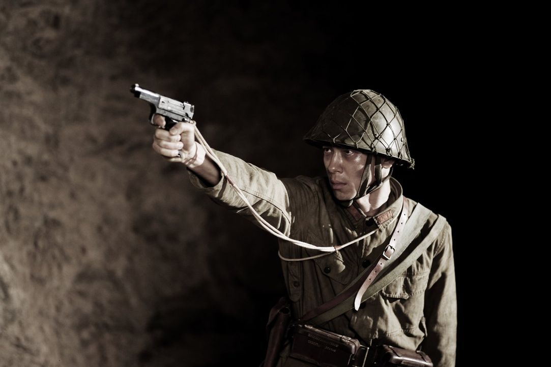 Ist der neue Soldat Shimizu (Ryo Kase) wirklich ein Spitzel? - Bildquelle: Warner Bros.