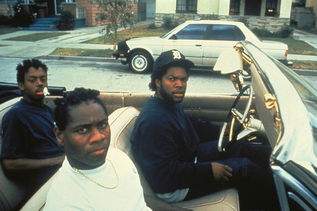 Dough Boy (Ice Cube, r.) macht mit seinen Boyz die Hood unsicher ... - Bildquelle: Columbia Pictures