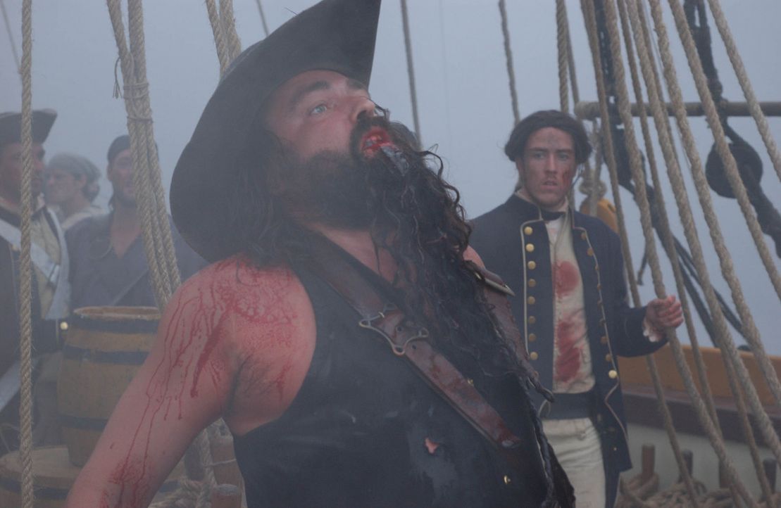Am 22. November 1718 schlägt Kapitän Blackbeards (Angus MacFadyen) letzte Stunde ... - Bildquelle: Hallmark Entertainment