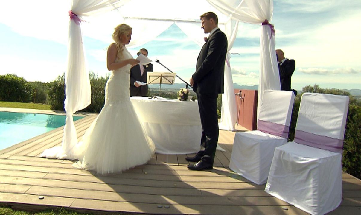Heiraten unter der Sonne Mallorcas: Weddingplanerin Simone Lehr organisiert Traumhochzeiten auf der wunderschönen Baleareninsel ... - Bildquelle: kabel eins