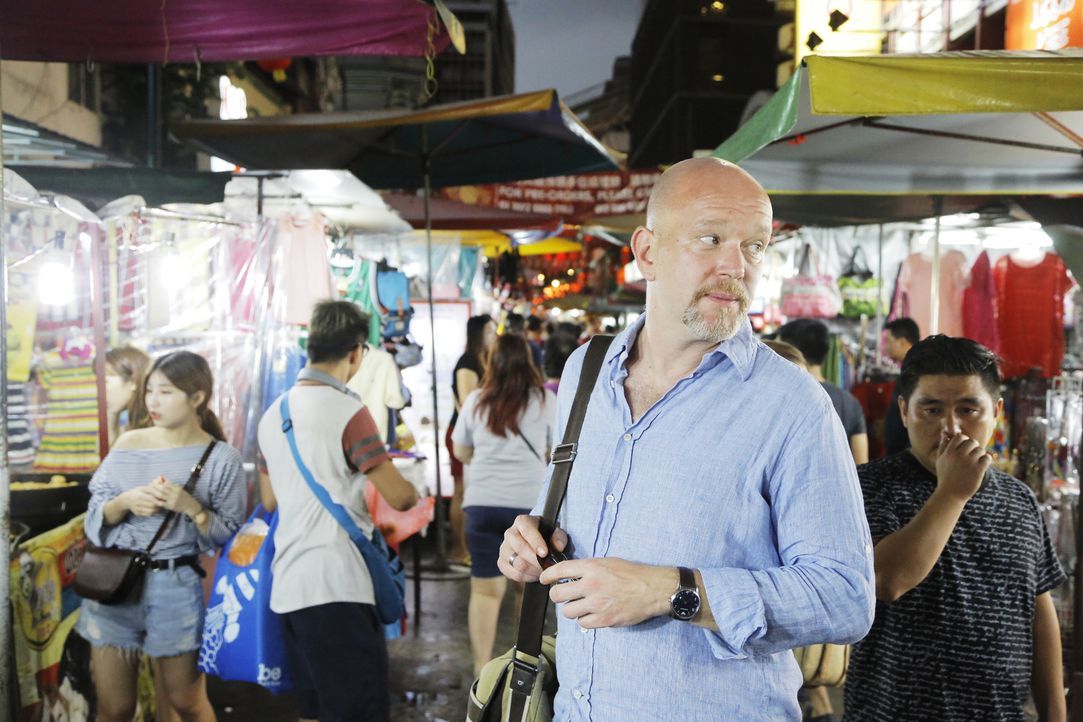 Peter Giesels Reise startet in Sri Lanka auf der Suche nach Edelsteinschnäppchen und gerät dabei in arge Bedrängnis. - Bildquelle: kabel eins