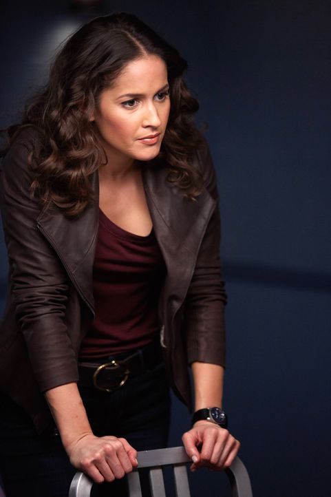 Villa (Jaina Lee Ortiz) sucht einen Mörder, aber weiß nicht, ob es überhaupt einen Mord gegeben hat ... - Bildquelle: 20th Century Fox International Television